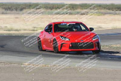 media/Sep-15-2024-Speed Ventures (Sun) [[7a54f7ed2f]]/86 Group/Session 1 (Outside Grapevine)/